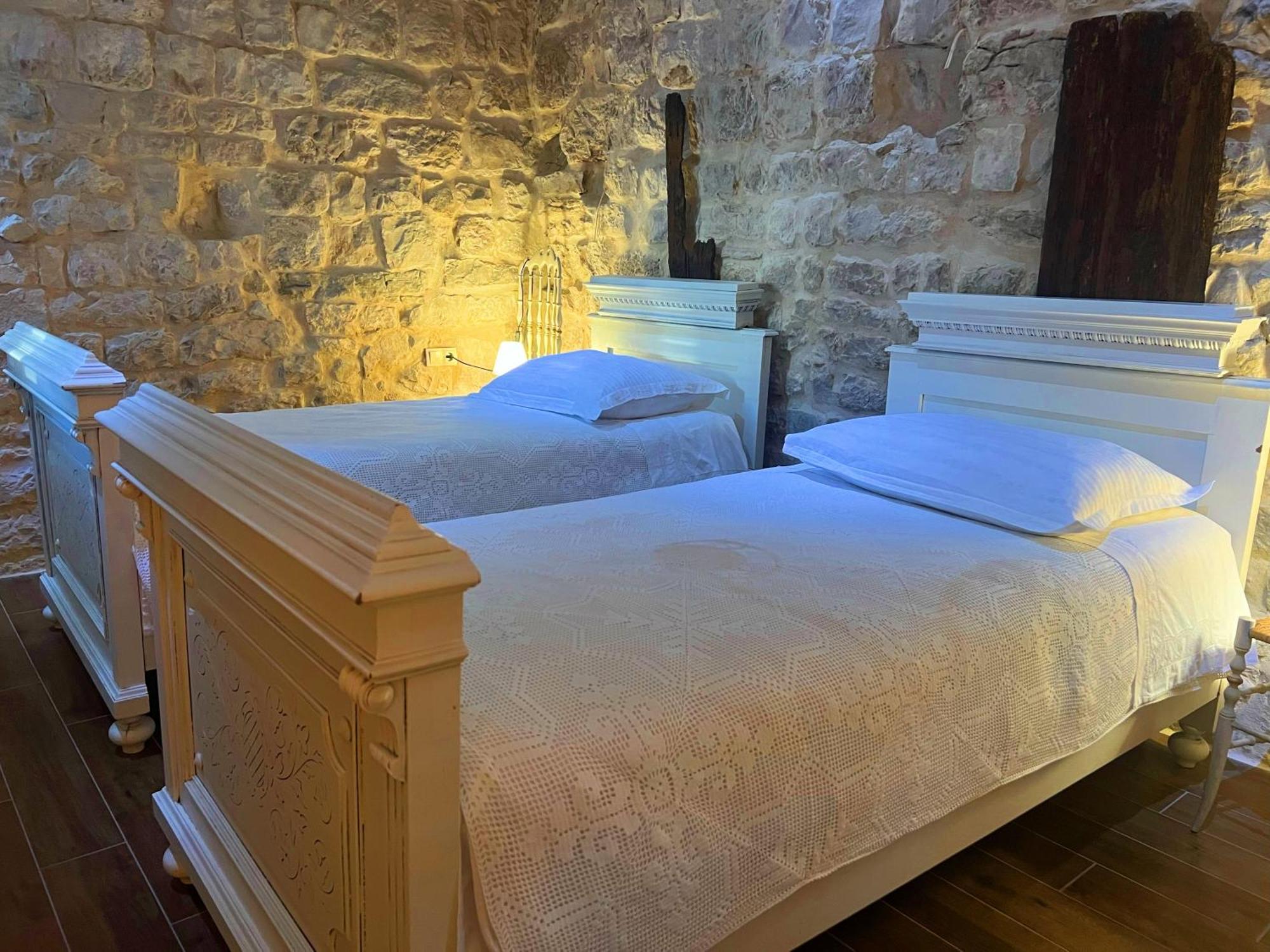 Dimora Picco Bello Trogir Bagian luar foto