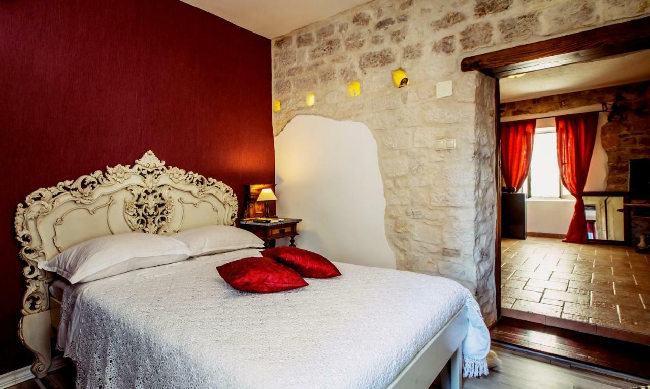 Dimora Picco Bello Trogir Bagian luar foto