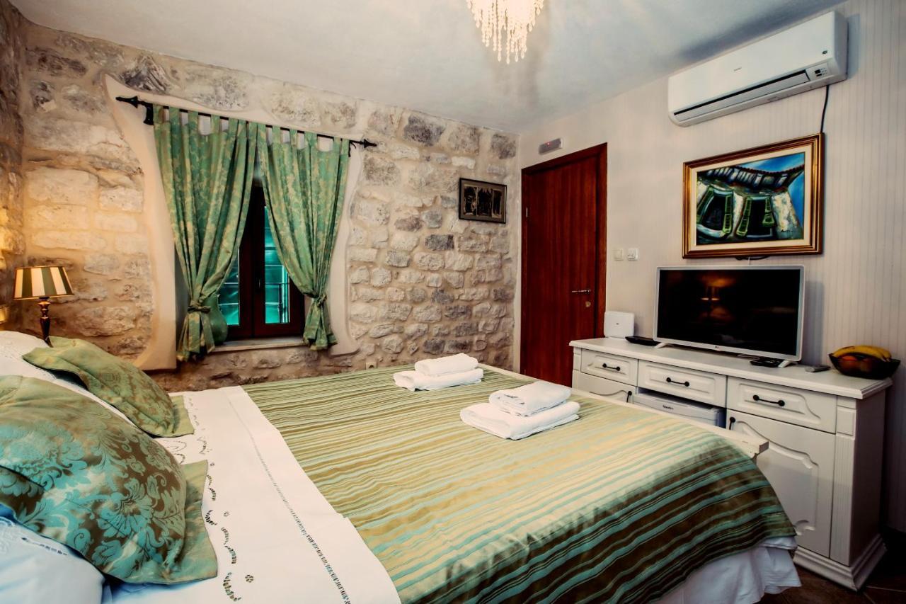 Dimora Picco Bello Trogir Bagian luar foto